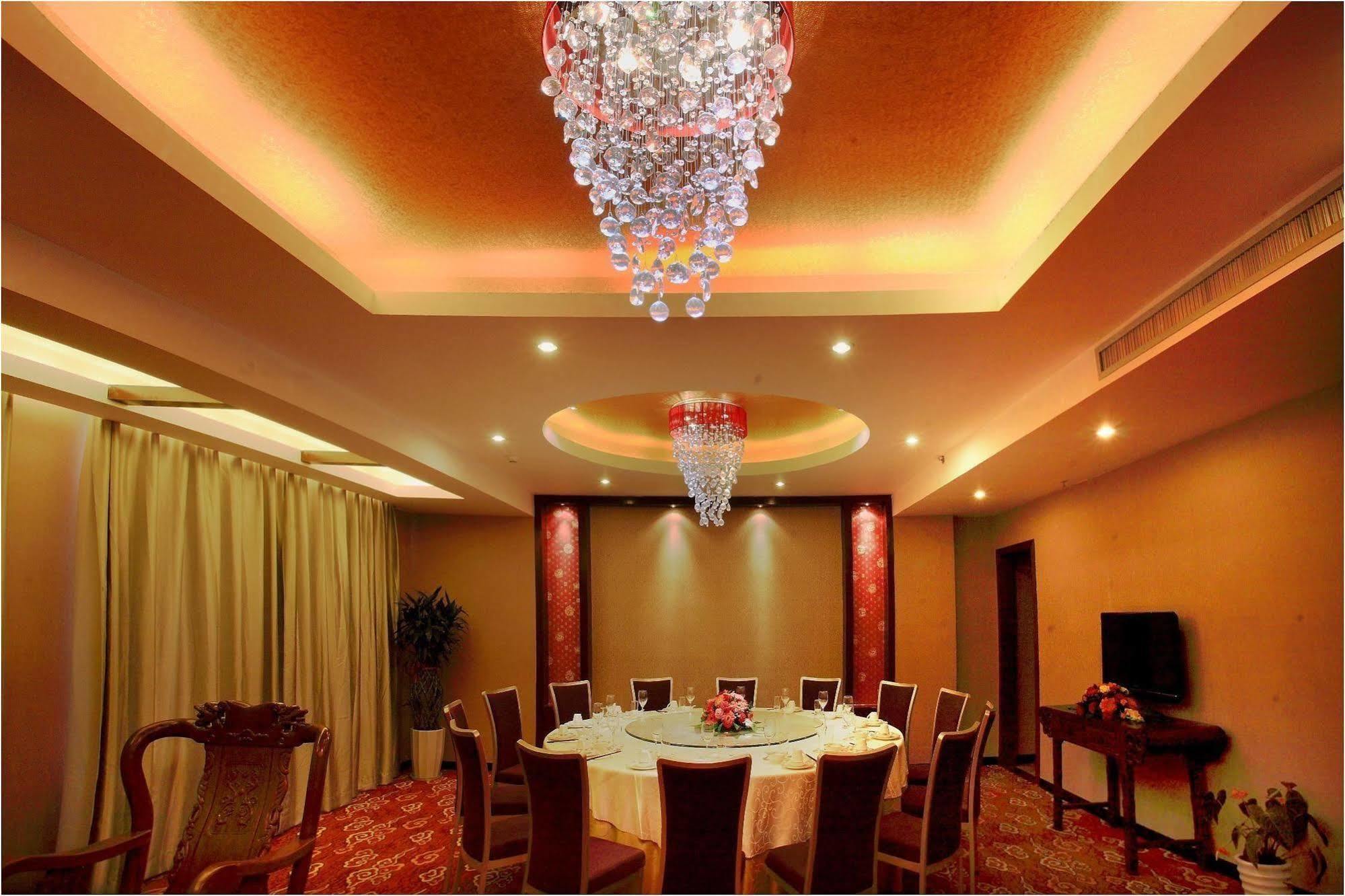 Jasper International Hotel Yangshuo Eksteriør billede